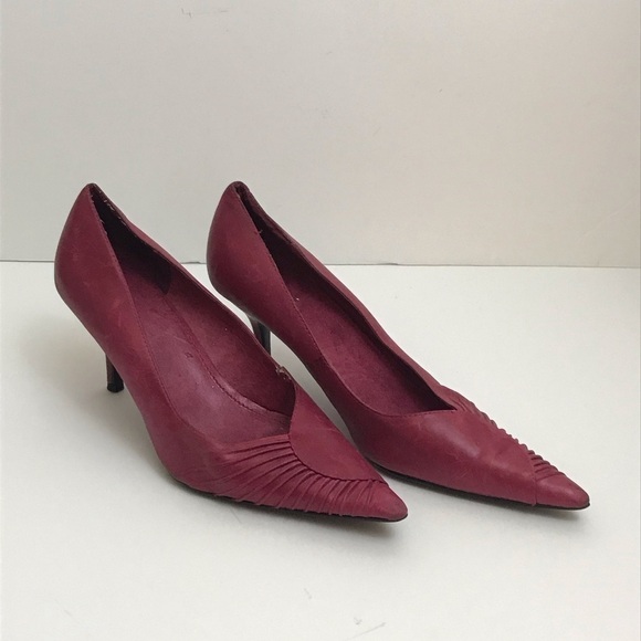 Bakers Fuchsia Pointy Toe Pumps, Size 7.5 🔴CLEARANCE🔴 - Picture 2 of 5